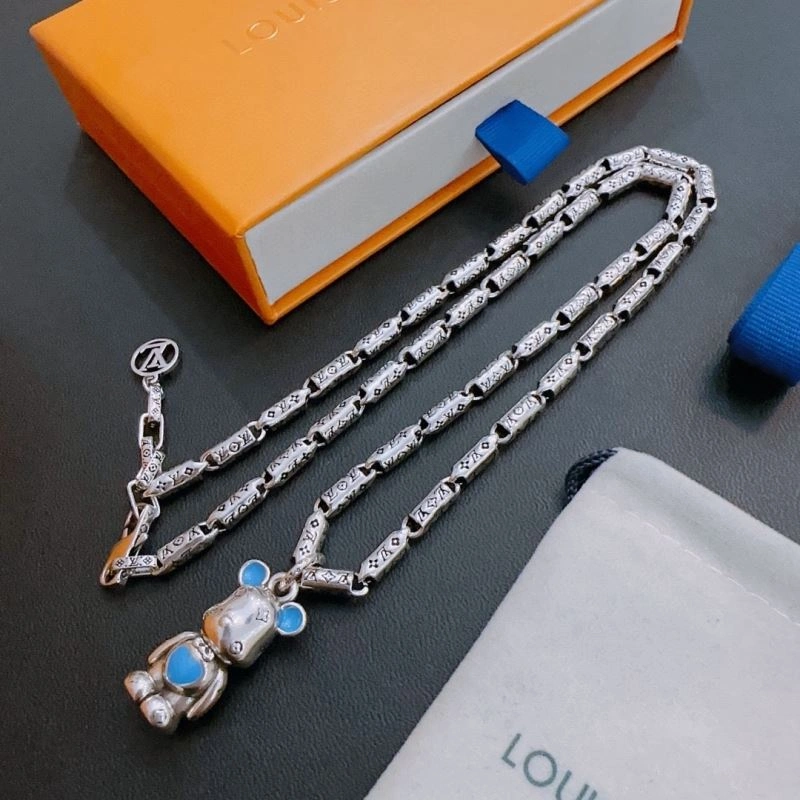 Louis Vuitton Necklaces AllSeason 251262