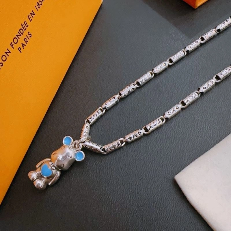 Louis Vuitton Necklaces AllSeason 251262