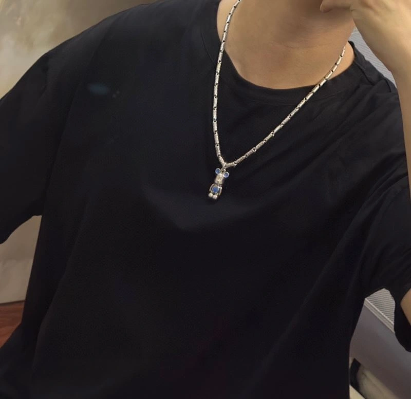 Louis Vuitton Necklaces AllSeason 251262