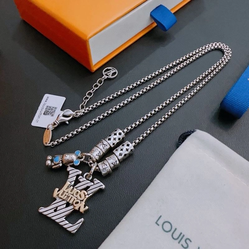 Affordable Louis Vuitton Necklaces 251259