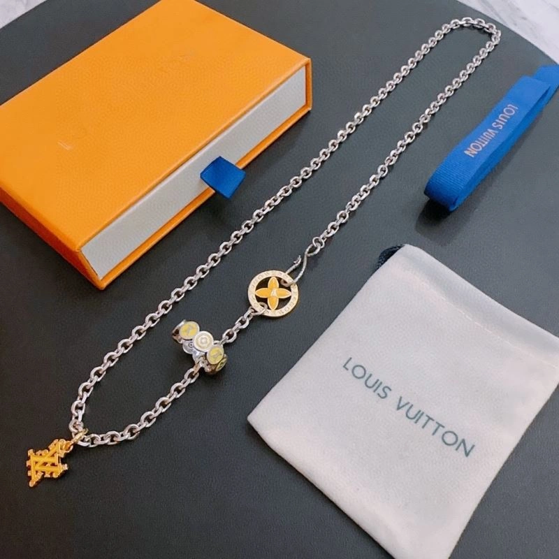 Louis Vuitton Necklaces Affordable 251236