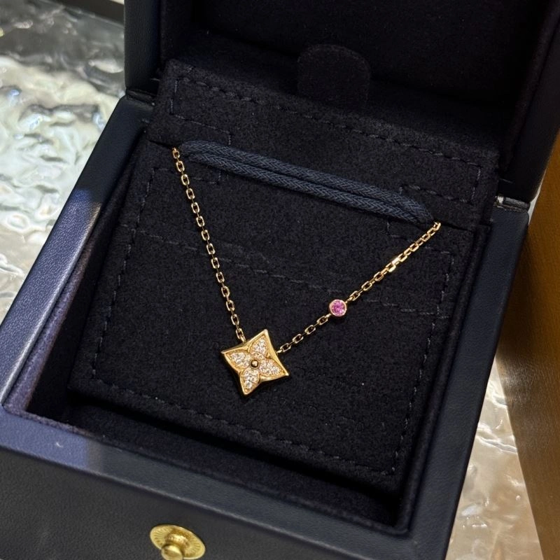ModernLook Louis Vuitton Necklaces 251229