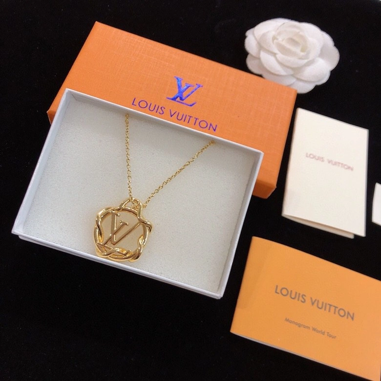 Louis Vuitton Necklaces StreetReady 251227