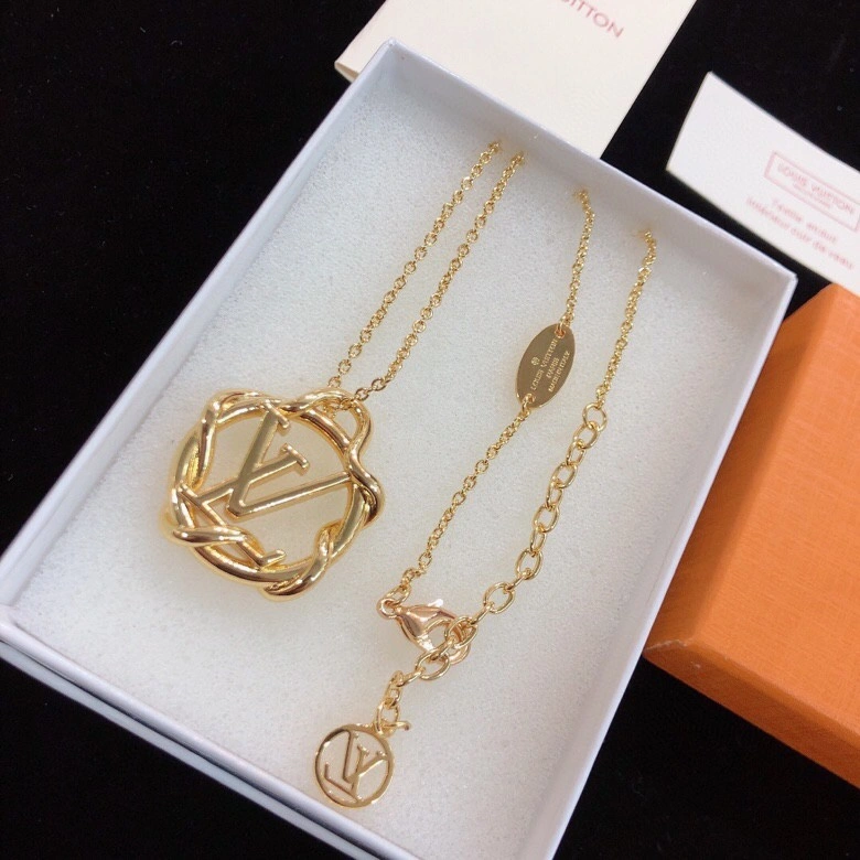 Louis Vuitton Necklaces StreetReady 251227