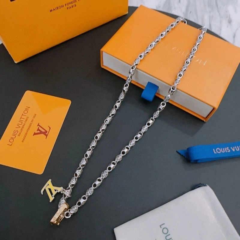 Louis Vuitton Necklaces FashionForward 251226