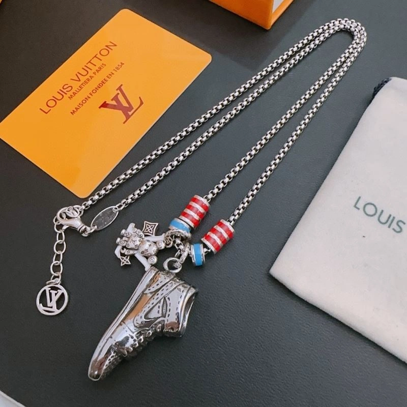 Louis Vuitton Necklaces Affordable 251225