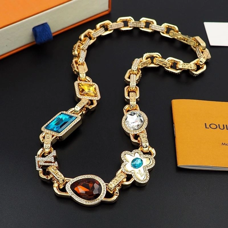 Louis Vuitton Necklaces Durable 251200