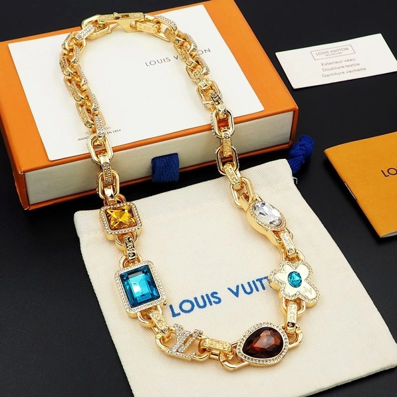 Louis Vuitton Necklaces Durable 251200