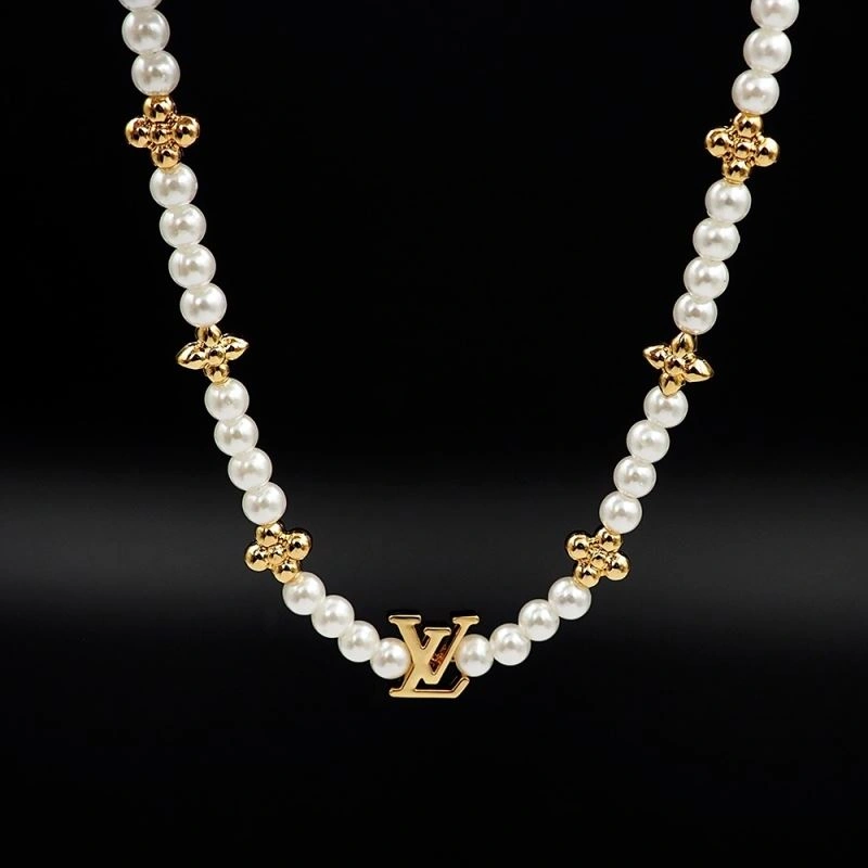 Breathable Louis Vuitton Necklaces 251223