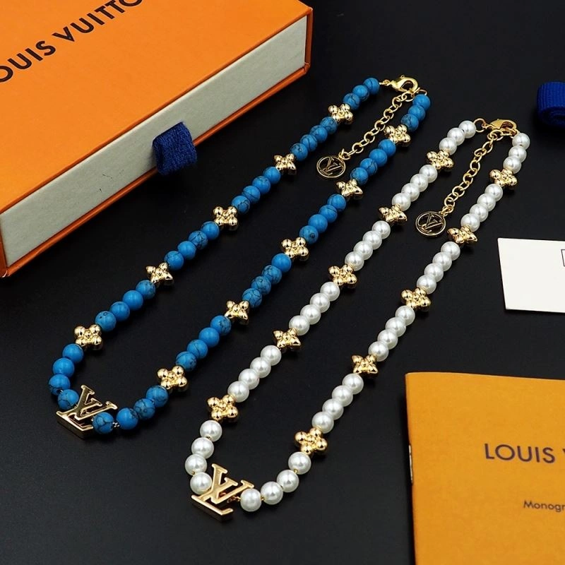 Breathable Louis Vuitton Necklaces 251223