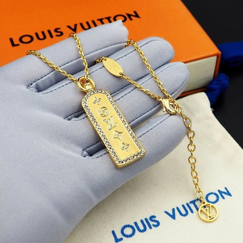Unisex Louis Vuitton Necklaces 251224
