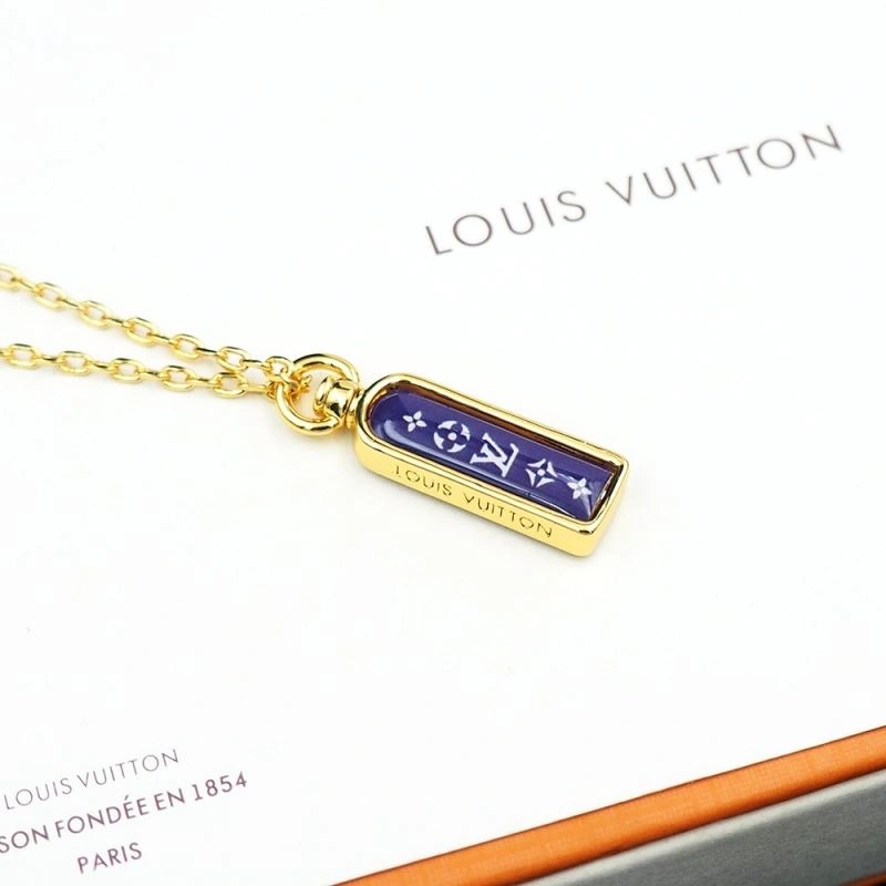 Sporty Louis Vuitton Necklaces 251219
