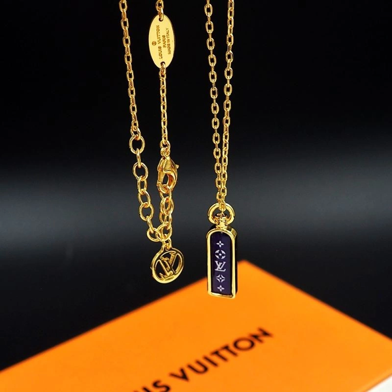 Sporty Louis Vuitton Necklaces 251219