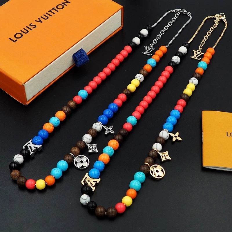 SmartChoice Louis Vuitton Necklaces 251217