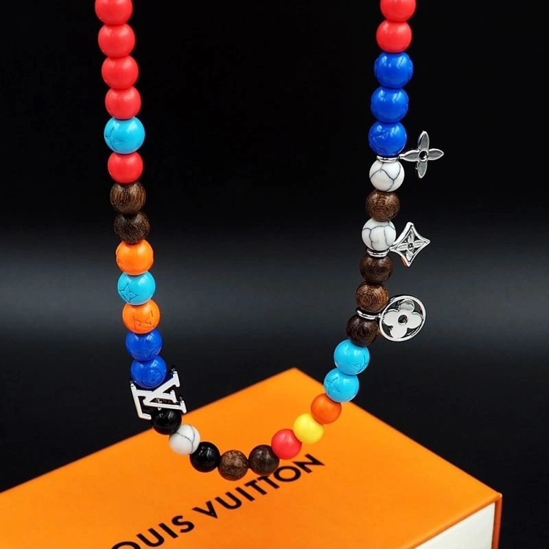 SmartChoice Louis Vuitton Necklaces 251217