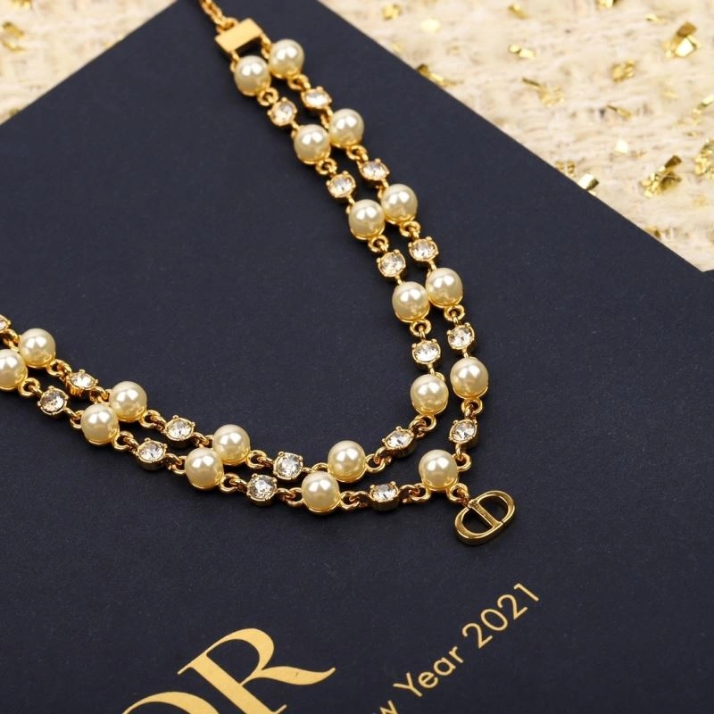 Louis Vuitton Necklaces SunProtective 251205