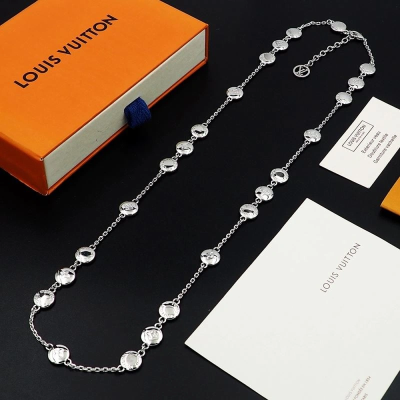 Louis Vuitton Necklaces Vibrant 251199