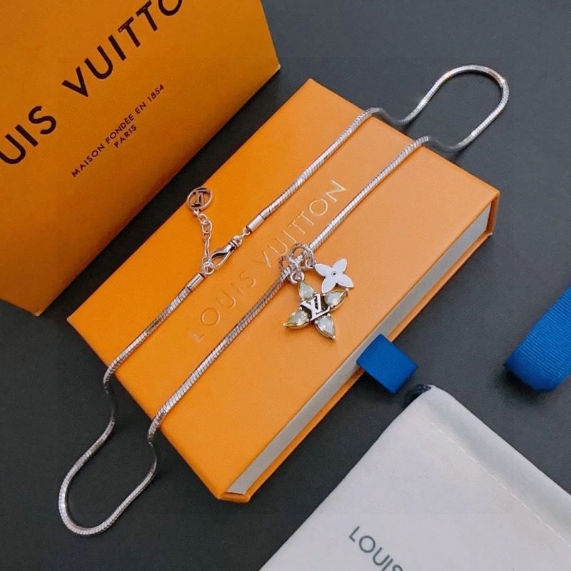 Louis Vuitton Necklaces Popular 251214