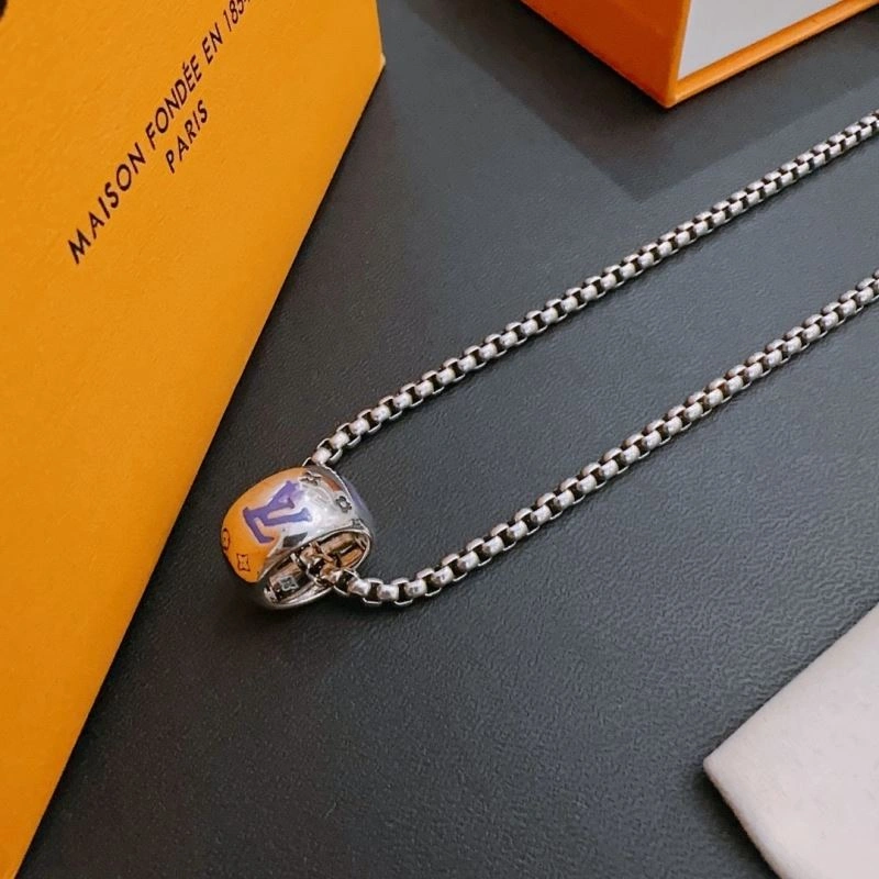 Louis Vuitton Necklaces SunProtective 251698