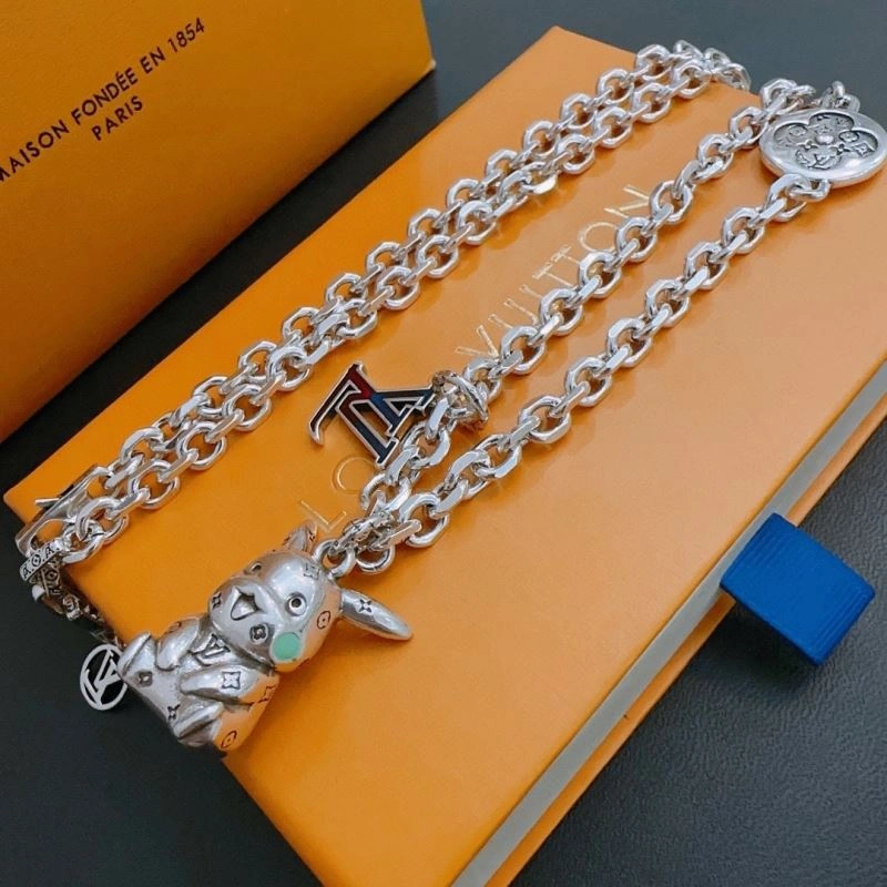 Unique Louis Vuitton Necklaces 251704