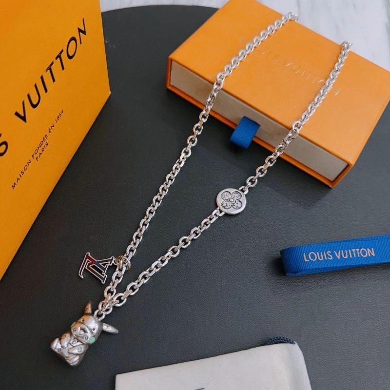 Unique Louis Vuitton Necklaces 251704