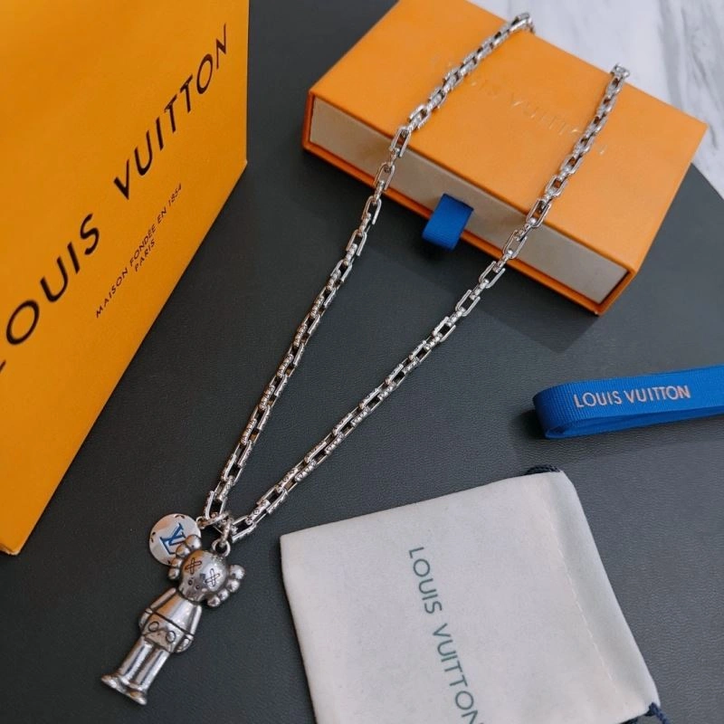 Unique Louis Vuitton Necklaces 251686