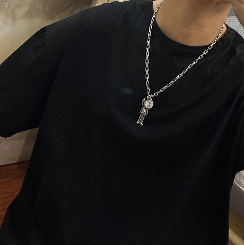 Unique Louis Vuitton Necklaces 251686