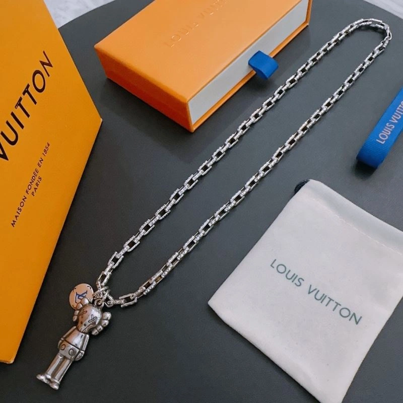 Unique Louis Vuitton Necklaces 251686