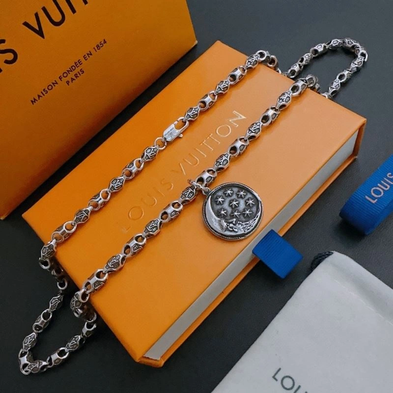 Louis Vuitton Necklaces TimelessDesign 251693