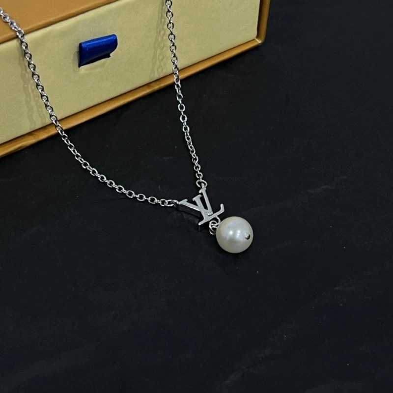 Louis Vuitton Necklaces FreshLook 251684