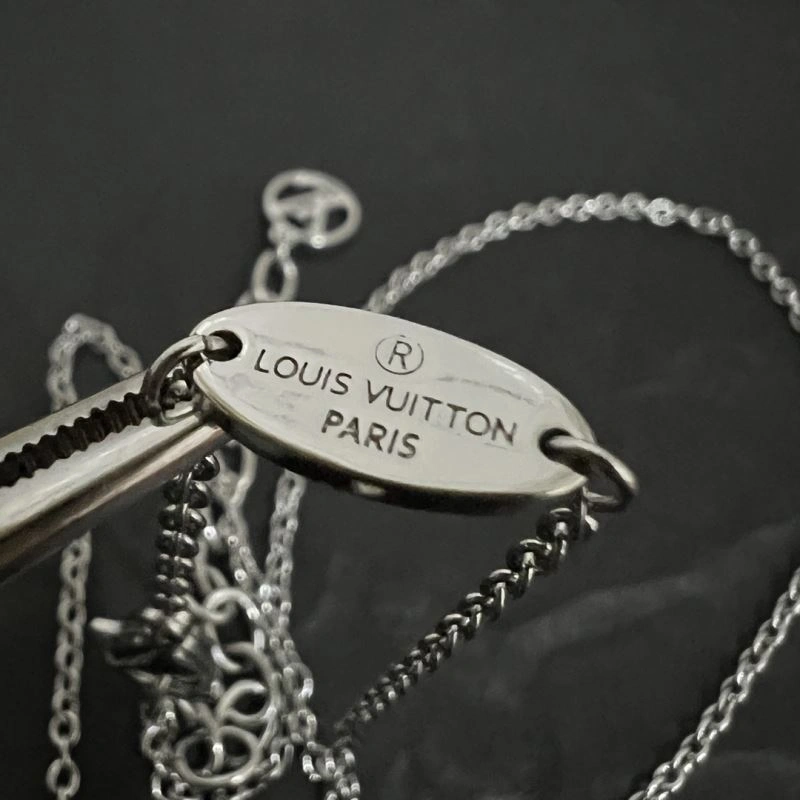 Louis Vuitton Necklaces FreshLook 251684