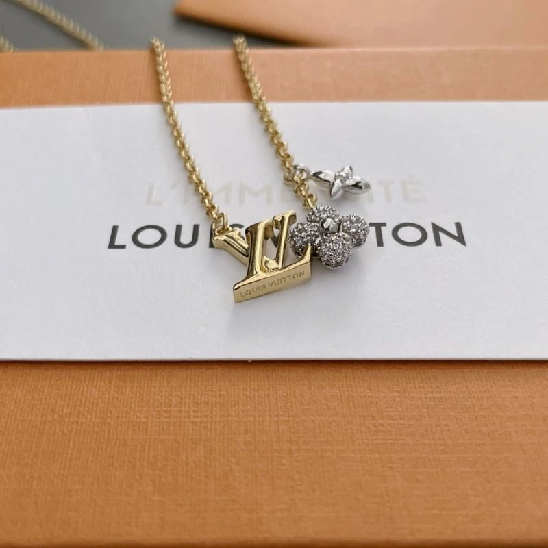 Louis Vuitton Necklaces Comfortable 251705