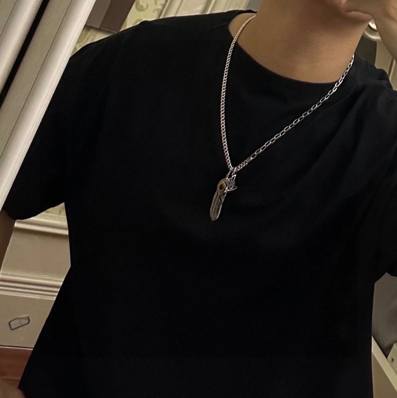 Louis Vuitton Necklaces Effortless 251694