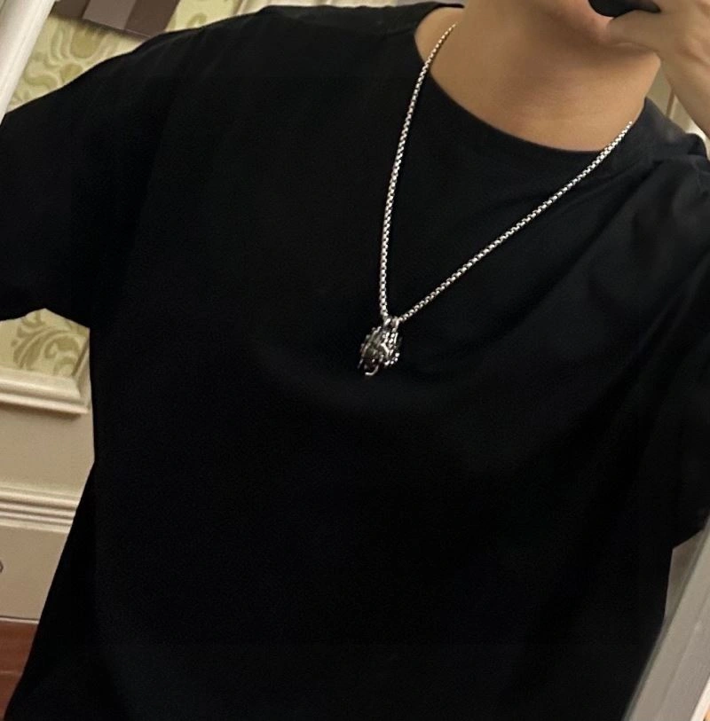 Chic Louis Vuitton Necklaces 251692