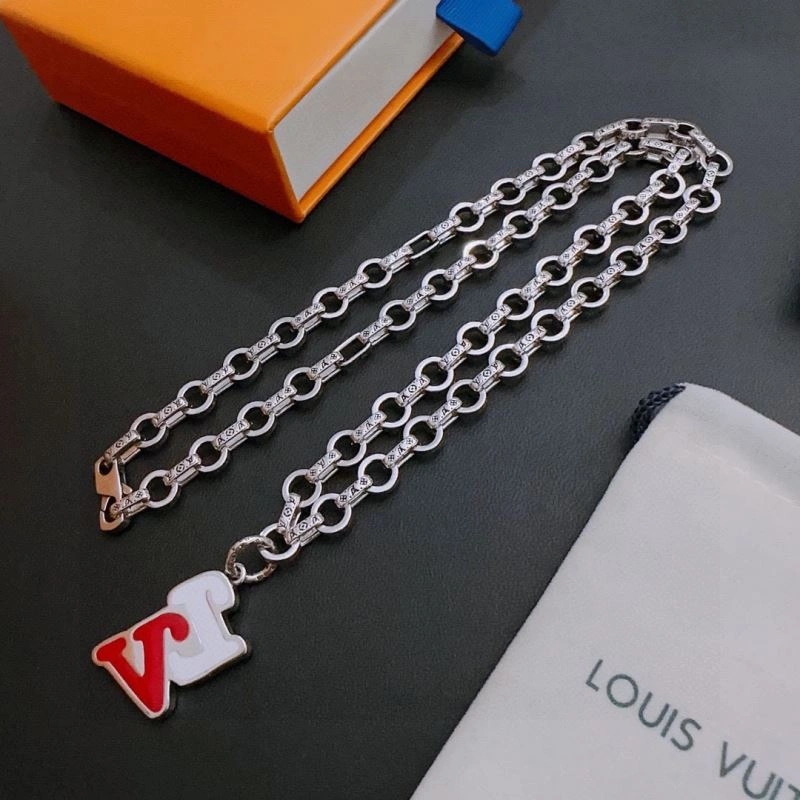 Refined Louis Vuitton Necklaces 251688