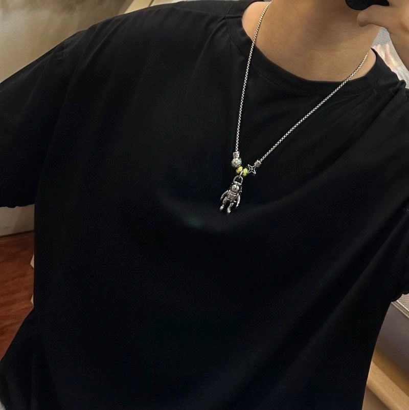 Louis Vuitton Necklaces Sleek 251672