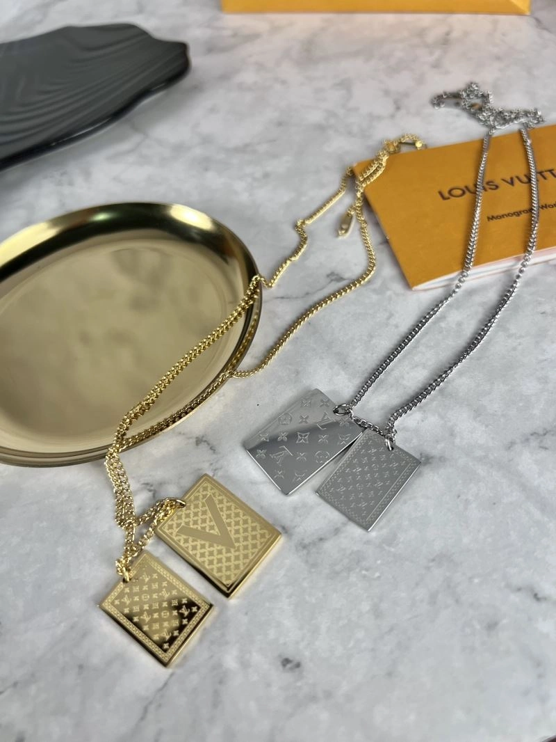 Stretchable Louis Vuitton Necklaces 251671