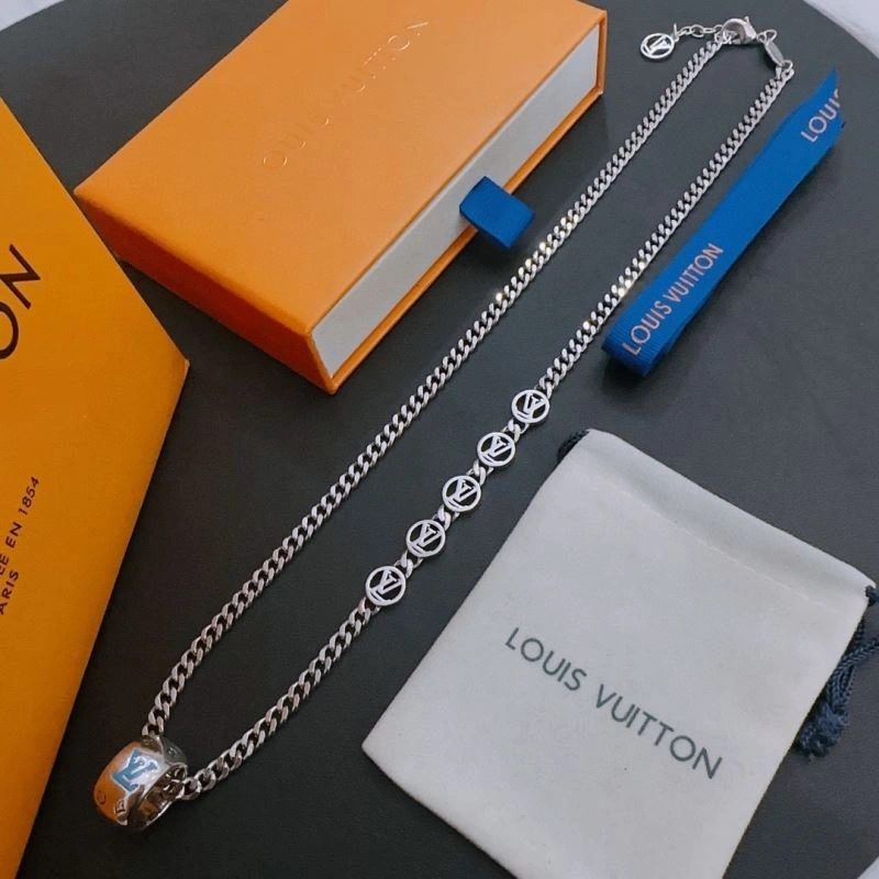 Unique Louis Vuitton Necklaces 251667