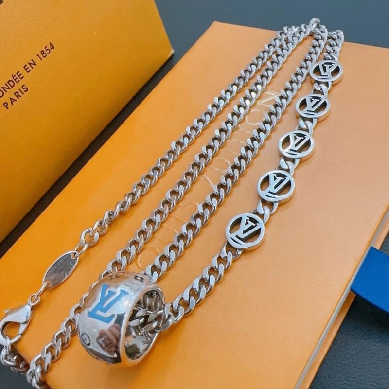Unique Louis Vuitton Necklaces 251667