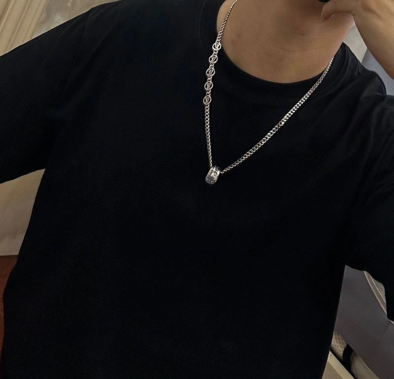 Unique Louis Vuitton Necklaces 251667