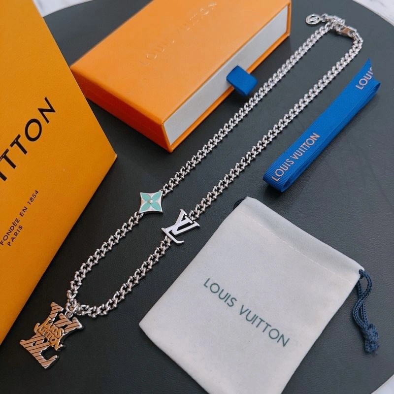 Louis Vuitton Necklaces Reliable 251639