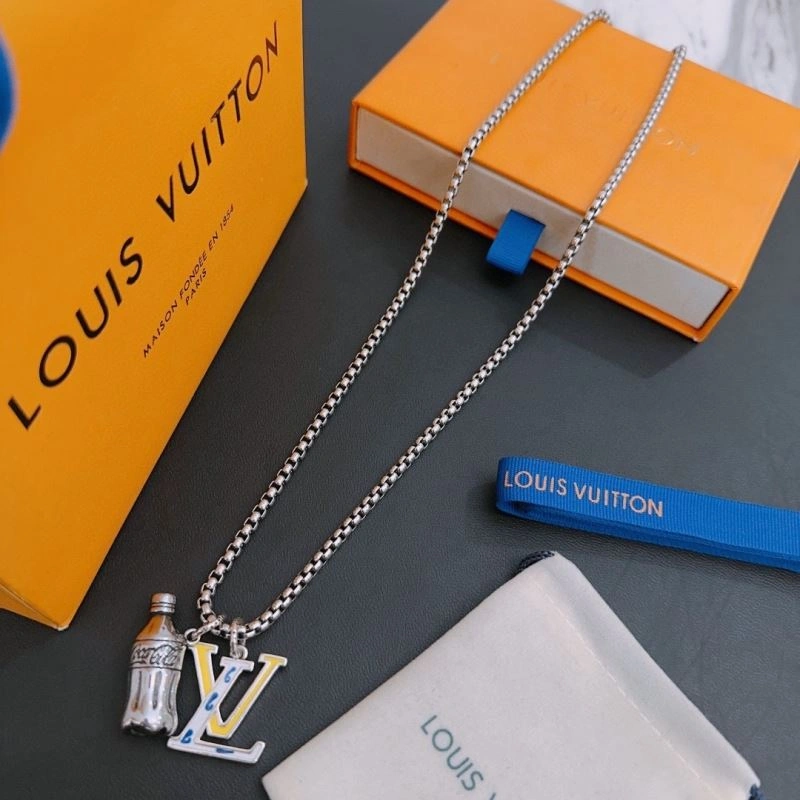 Louis Vuitton Necklaces GoAnywhere 251655