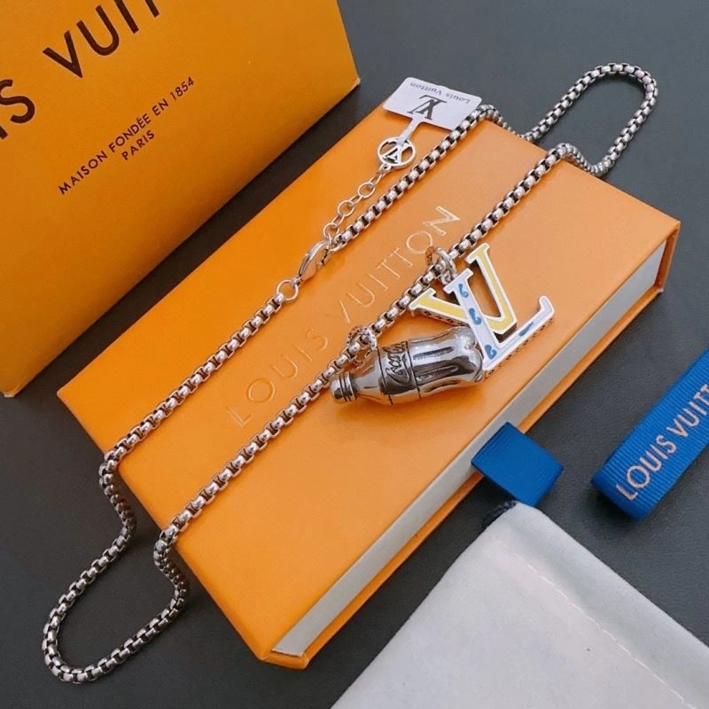 Louis Vuitton Necklaces GoAnywhere 251655