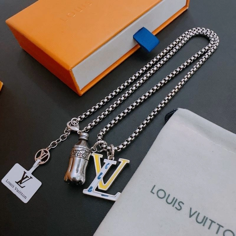 Louis Vuitton Necklaces GoAnywhere 251655