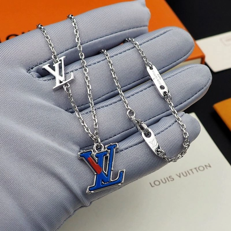 Louis Vuitton Necklaces StreetReady 251668