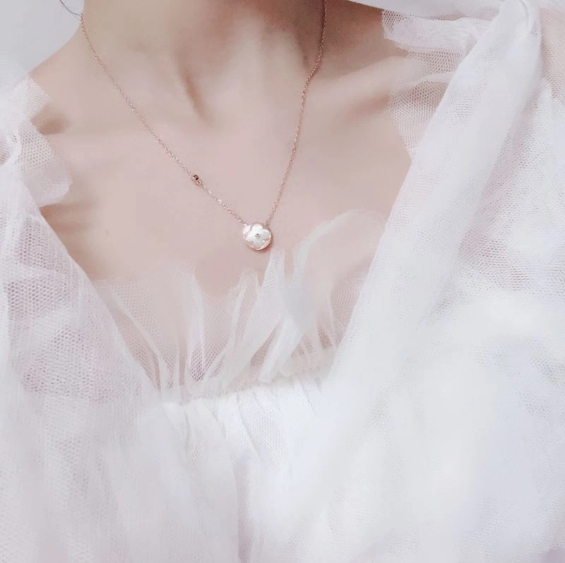 Popular Louis Vuitton Necklaces 251662
