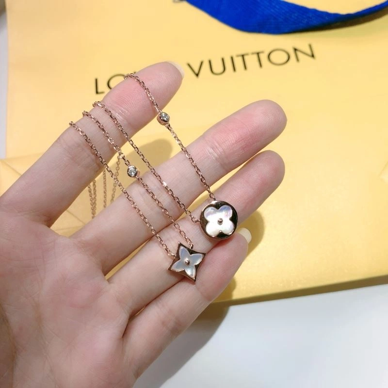Popular Louis Vuitton Necklaces 251662