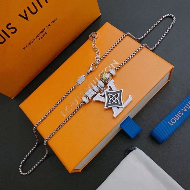Louis Vuitton Necklaces Upgraded 251663