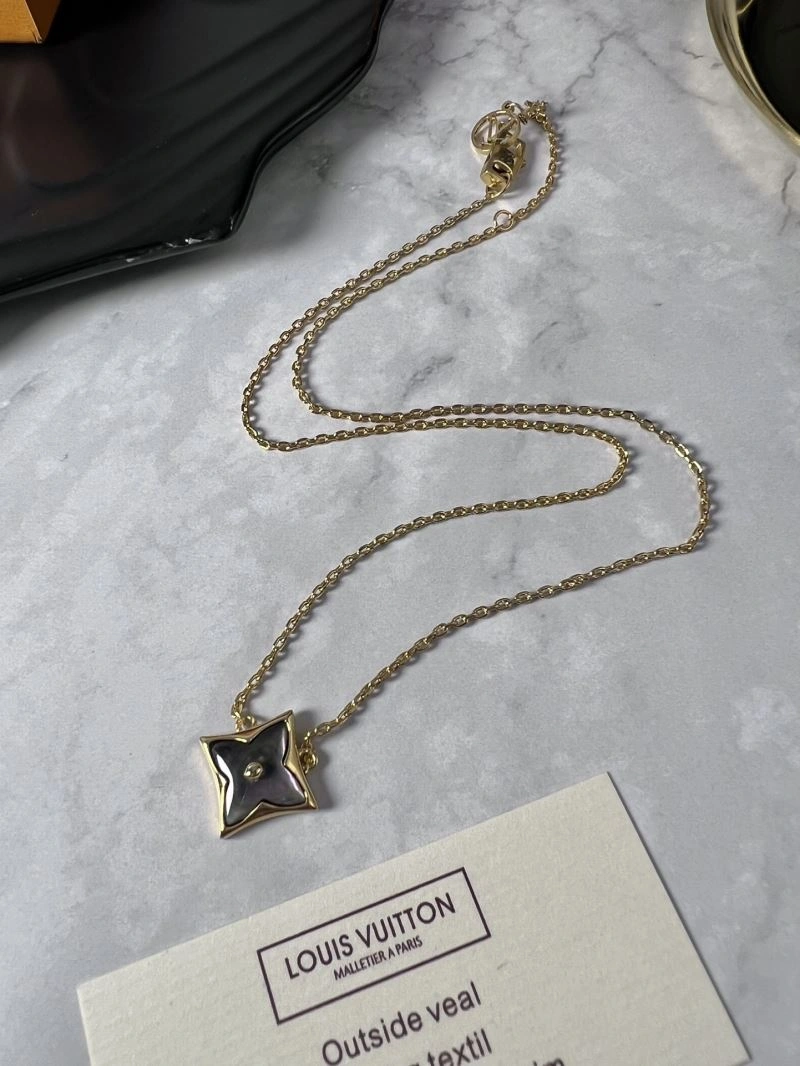 FlexibleFit Louis Vuitton Necklaces 251636