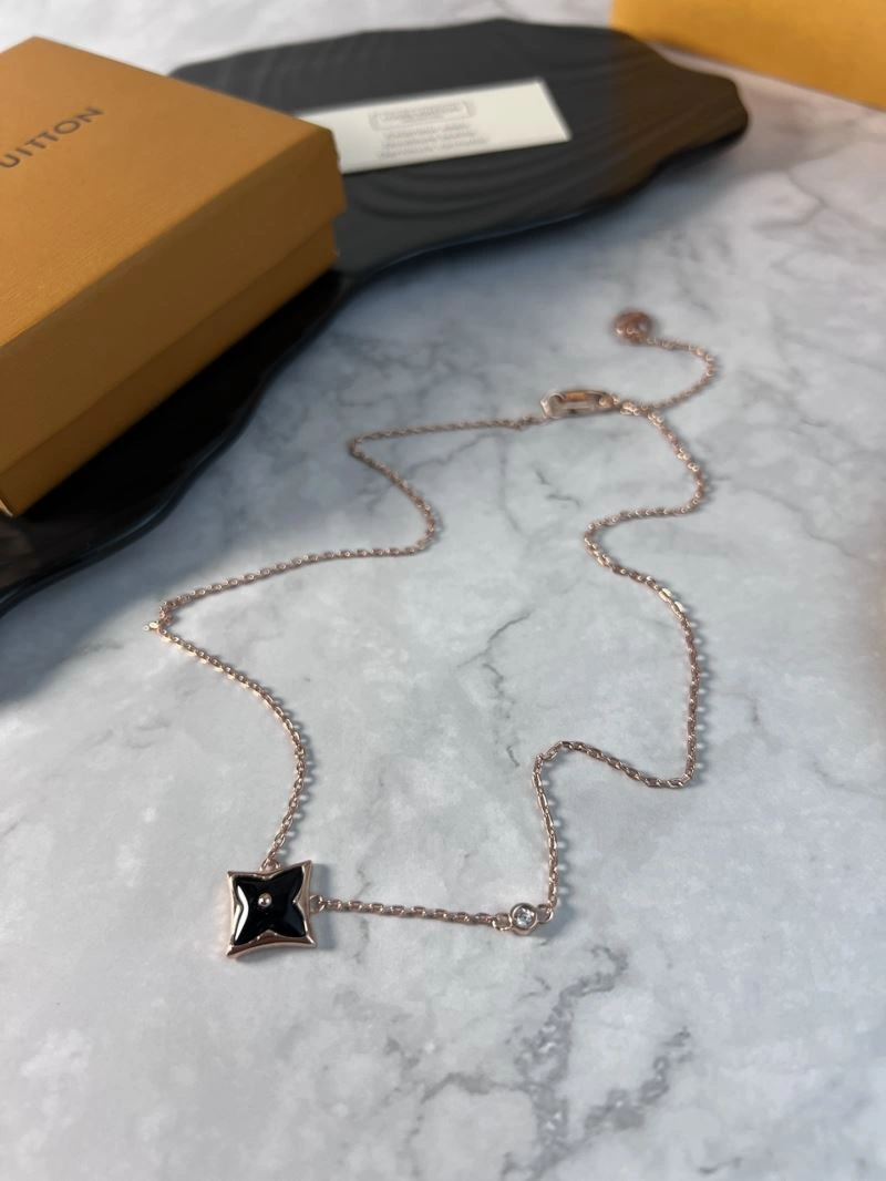 DailyWear Louis Vuitton Necklaces 251632